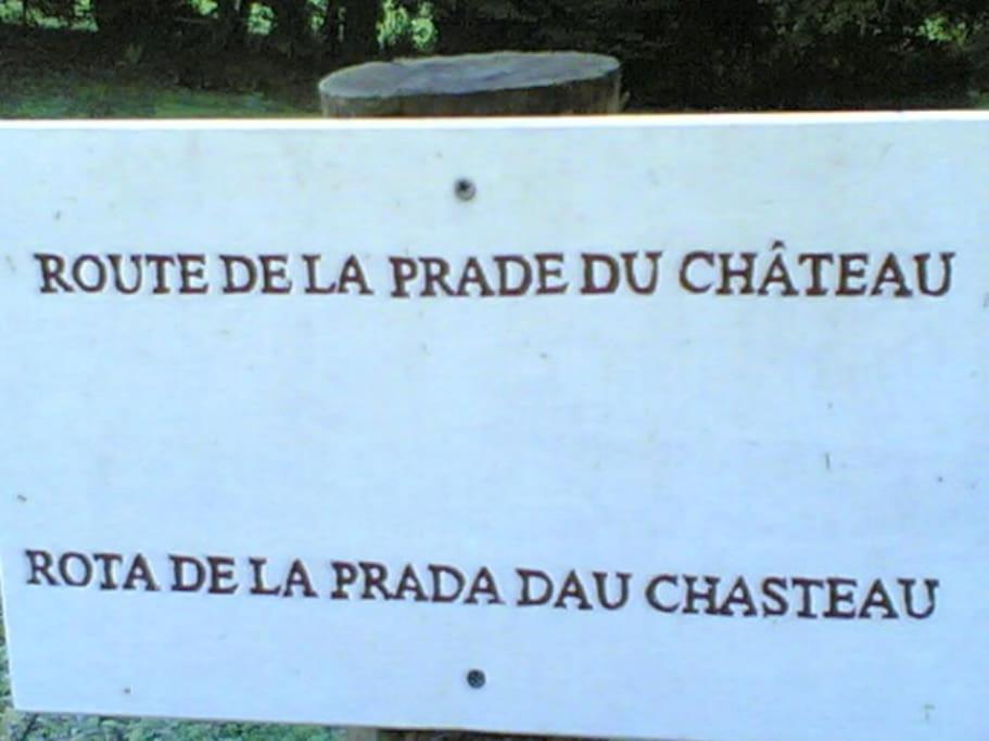 Cottage By The Chateau With Pool In National Parc Les Salles-Lavauguyon Kültér fotó