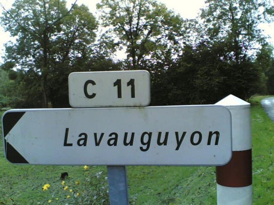 Cottage By The Chateau With Pool In National Parc Les Salles-Lavauguyon Kültér fotó
